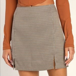 Lulu’s Plaid-ly in Love Brown Multi Plaid High-Waisted  Mini Skirt (Size Large)